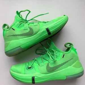 kobe bryant green strike
